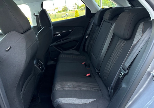 Peugeot 3008 cena 67777 przebieg: 175000, rok produkcji 2019 z Stary Sącz małe 742